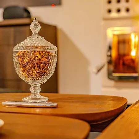 Апартаменты Luxurious Penthouse Lumina - Fire Place, Pool And - Niverolles